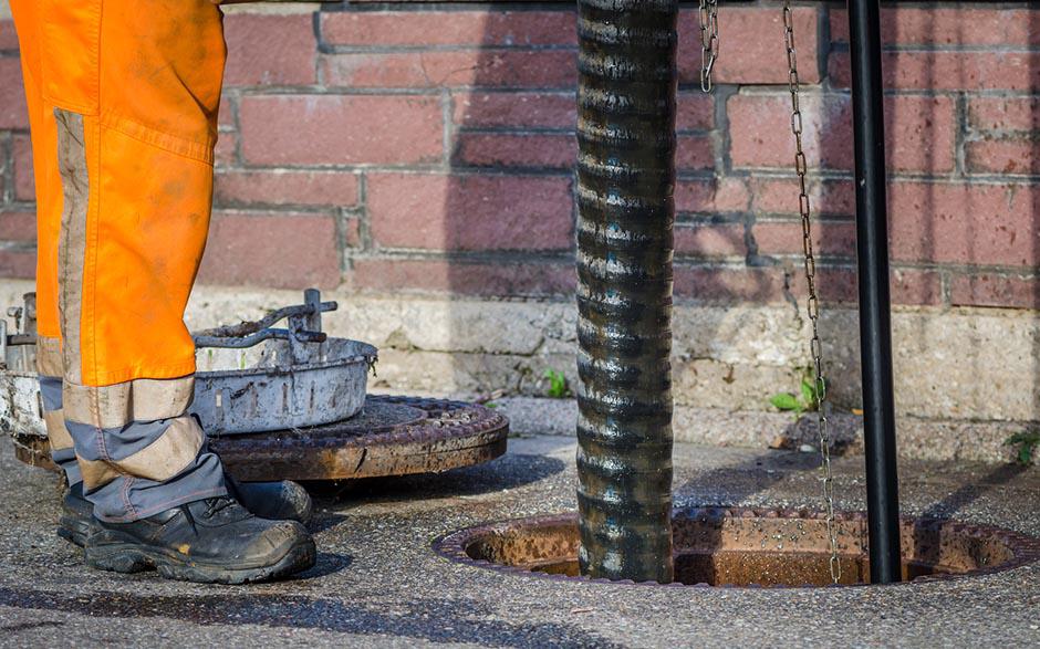 déboucher une canalisation de wc Draveil